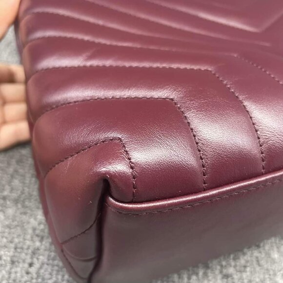 100% Authentic Yves Saint Laurent Medium leather Shoulder Bag - Picture 10 of 14